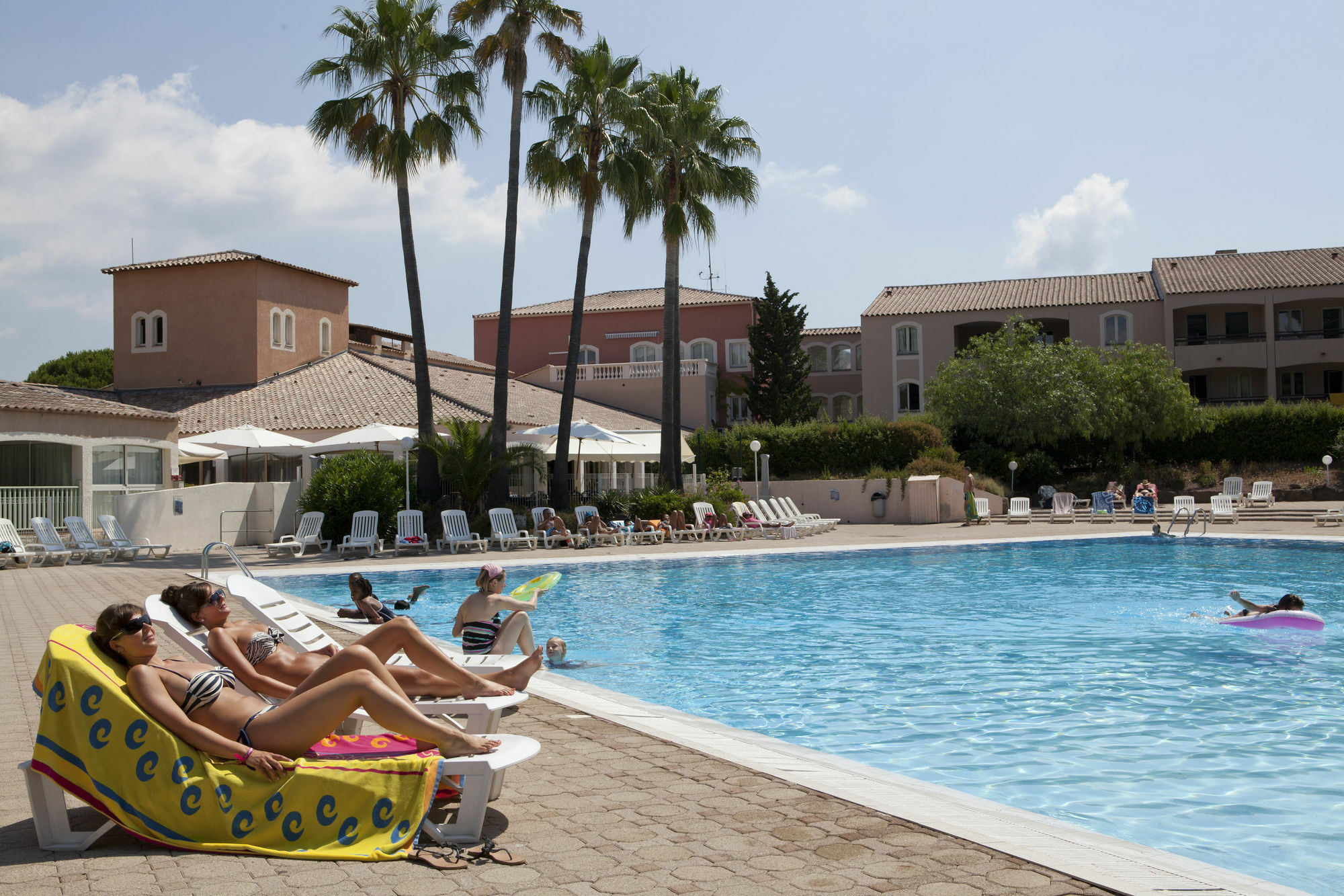 Residence Pierre & Vacances Valescure Сен-Рафаэль Экстерьер фото